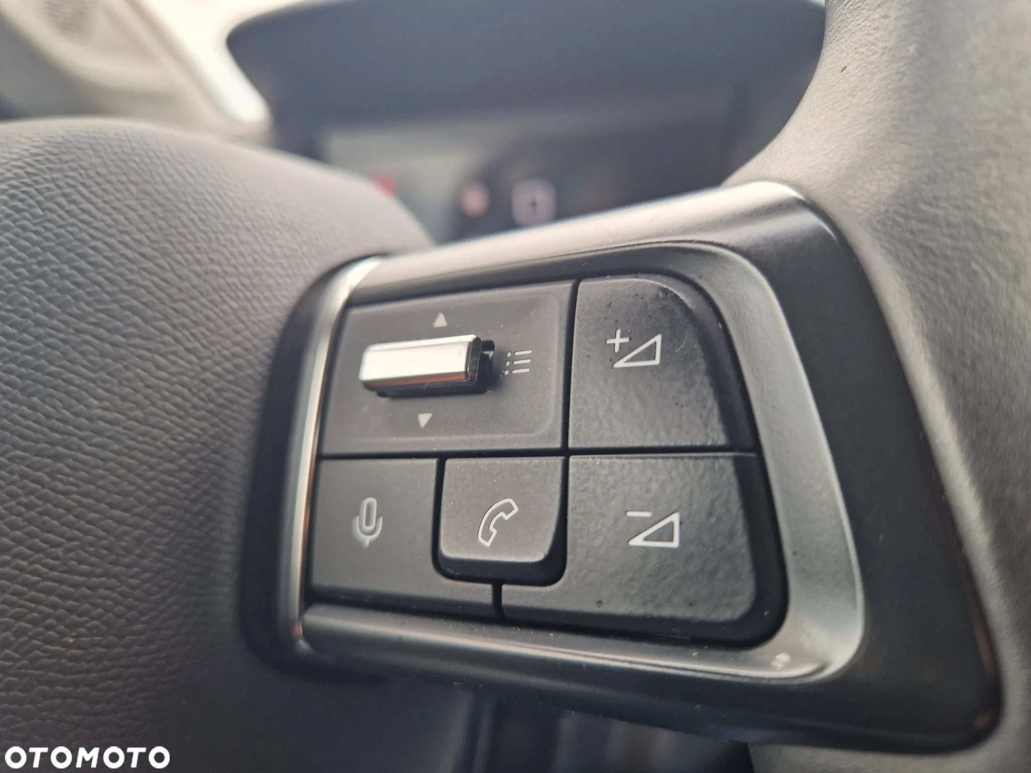 Citroën C4 1.5 BlueHDi Shine S&S - 23