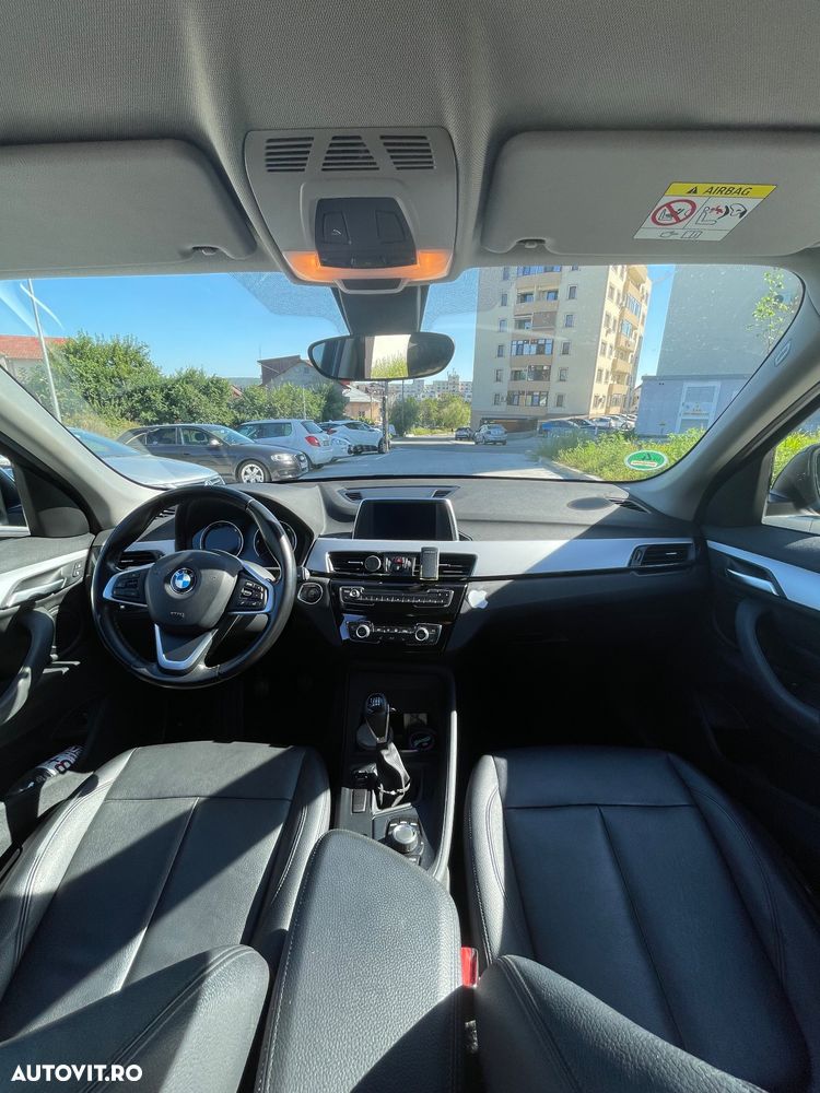 BMW X1 sDrive18d - 8