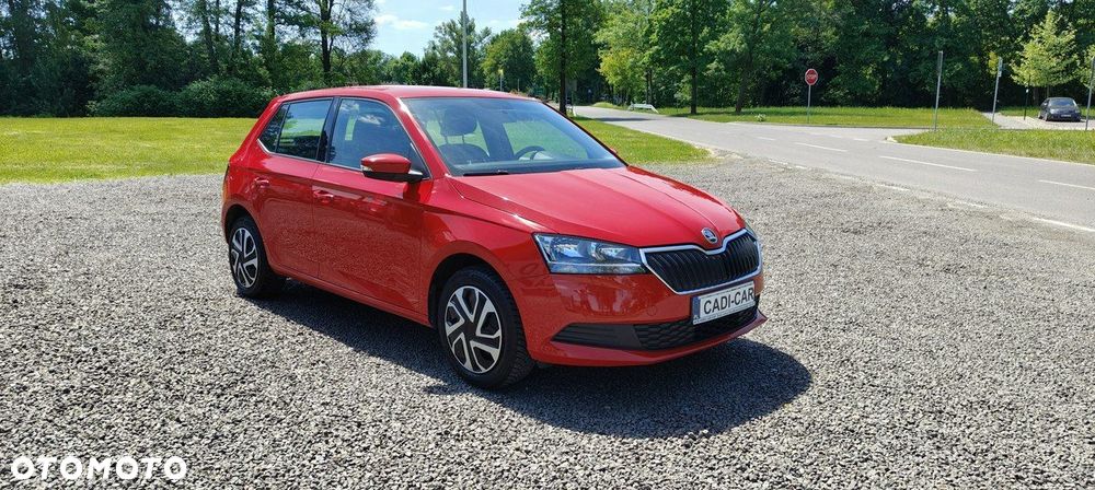 Skoda Fabia 1.0 Style Color - 3
