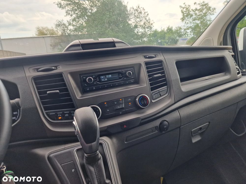 Ford Transit - 11