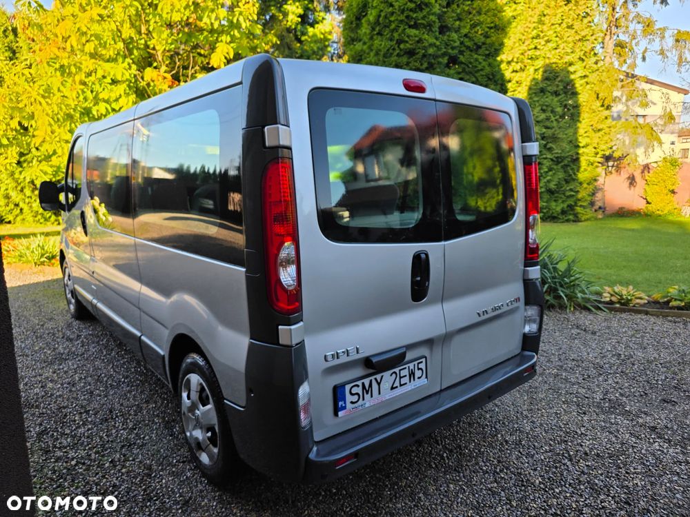 Opel Vivaro L2H1 2.9t - 4