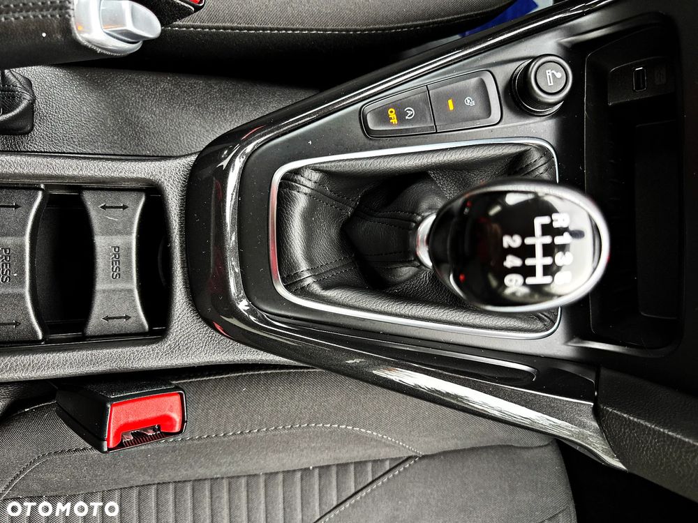 Ford Focus 1.0 EcoBoost Start-Stopp-System TITANIUM STYLE - 11