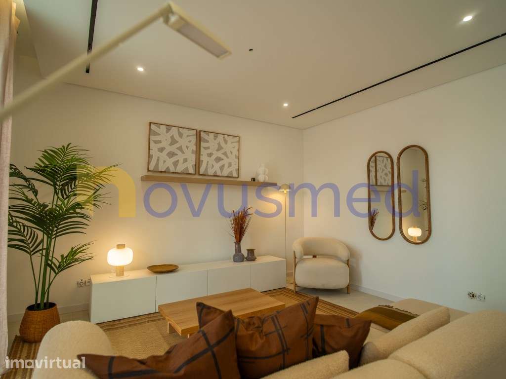 Moradia T3 com piscina, próxima do Golf, das praias de Vilamoura e ... - Grande imagem: 2/60