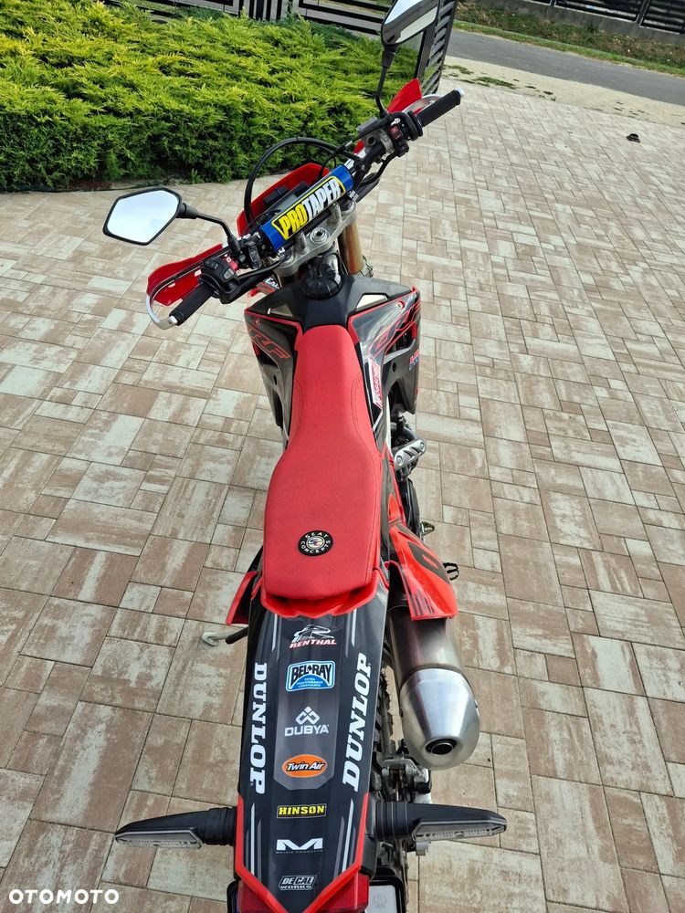 Honda CRF - 21
