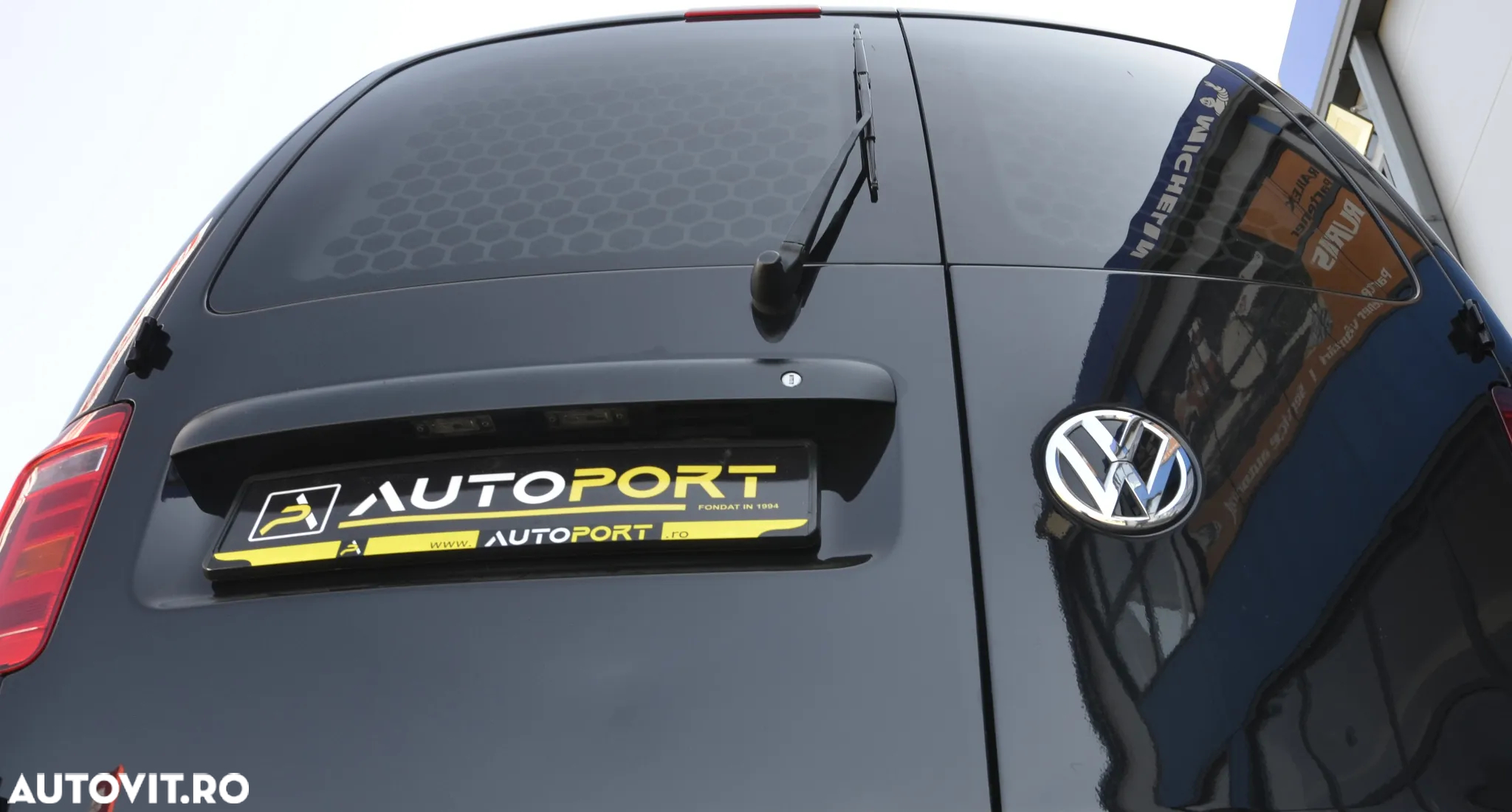 Volkswagen Caddy Maxi 2.0 TDI 90 kW DSG - 9