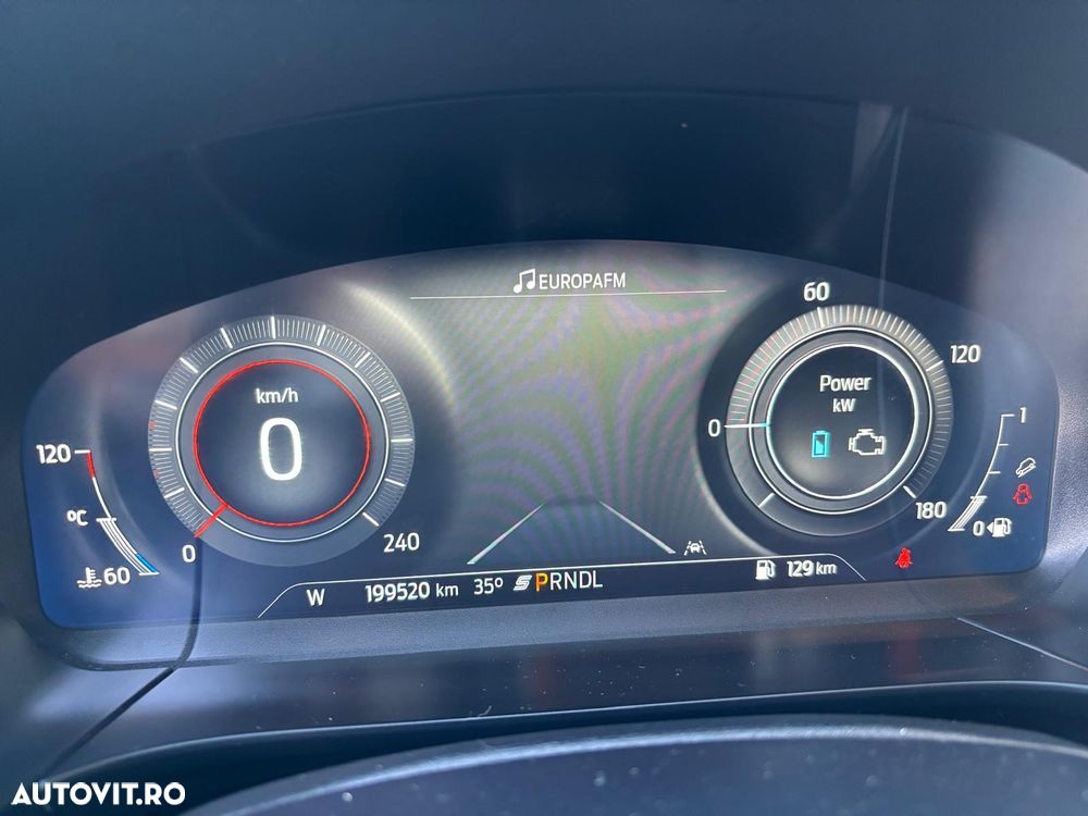 Ford Kuga 2.5 Duratec FHEV TITANIUM - 27