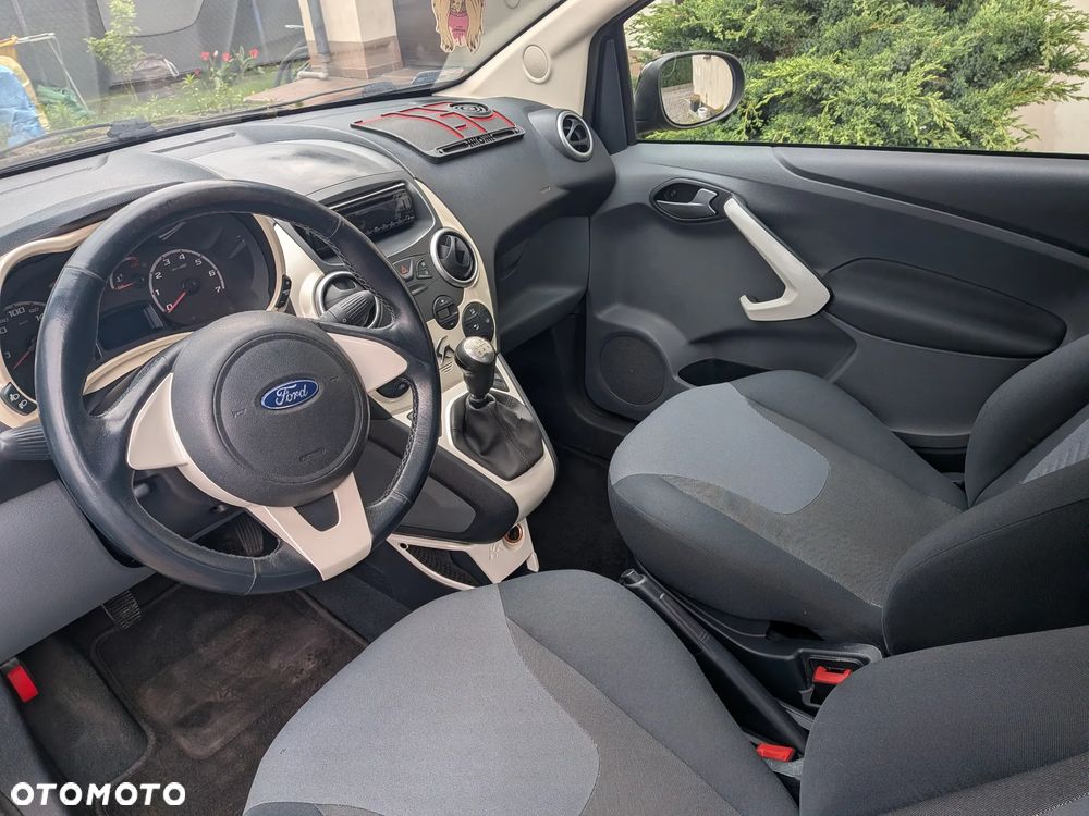 Ford KA 1.2 Titanium (air2) - 5