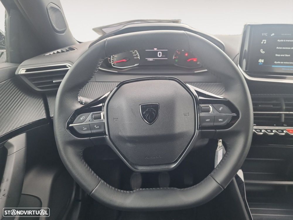 Peugeot 2008 1.2 PureTech Style - 12