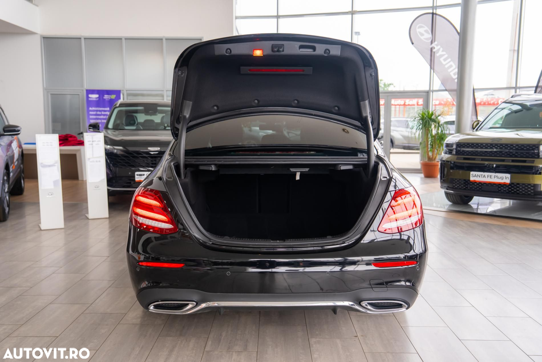 Mercedes-Benz E 200 d 9G-TRONIC AMG Line - 22