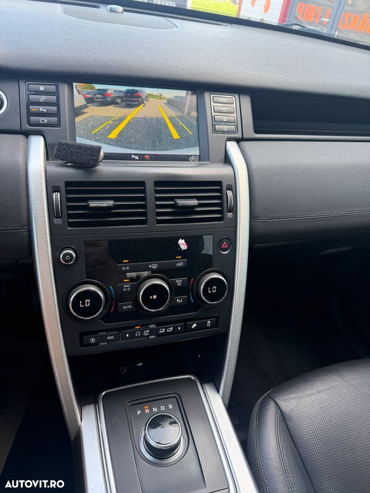 Land Rover Discovery Sport 2.0 D150 R-Dynamic MHEV HSE - 8