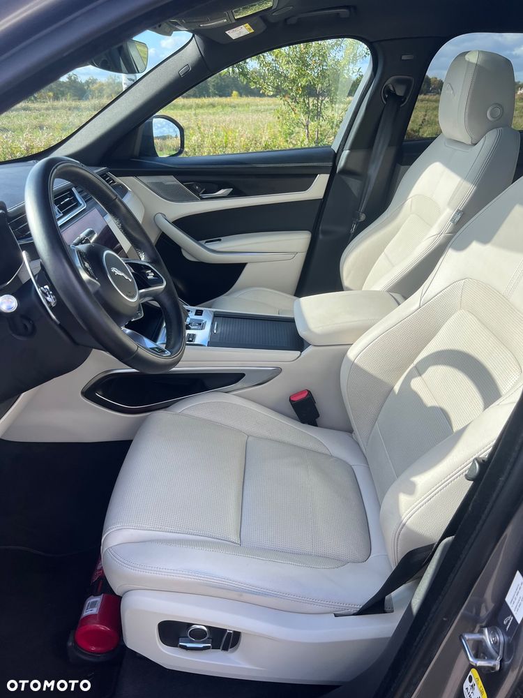 Jaguar F-Pace 3.0 TDV6 AWD R-Sport - 15
