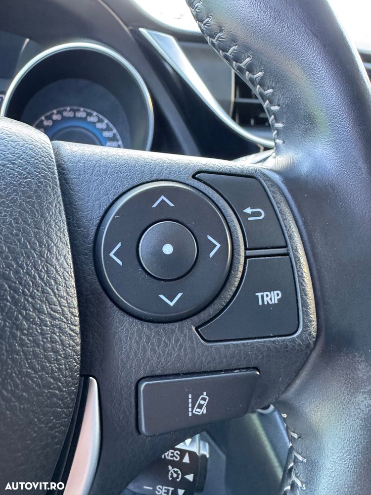 Toyota Auris 1.8 VVT-i Automatik Edition - 18