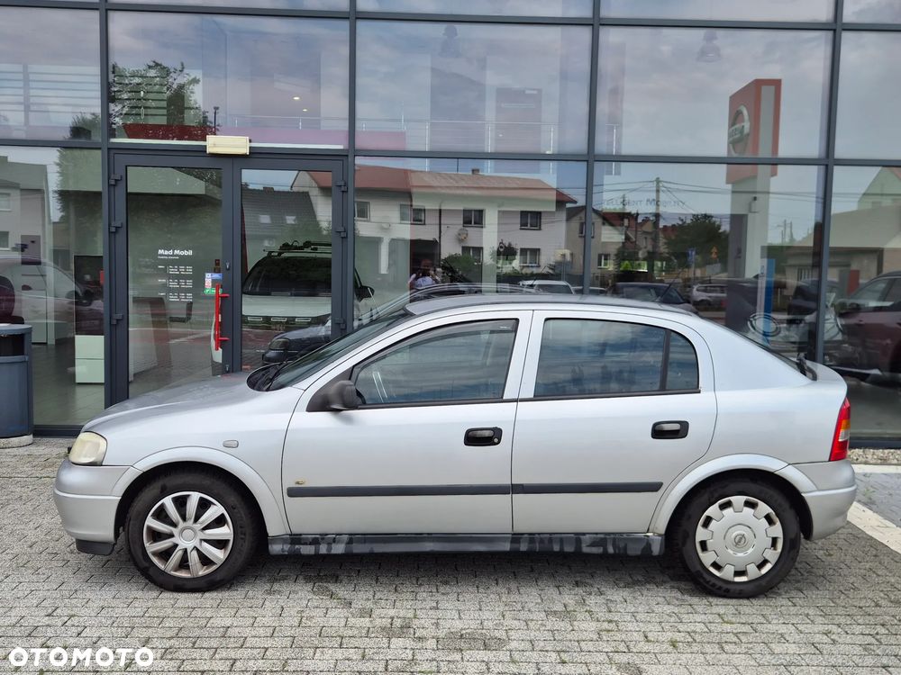 Opel Astra - 6