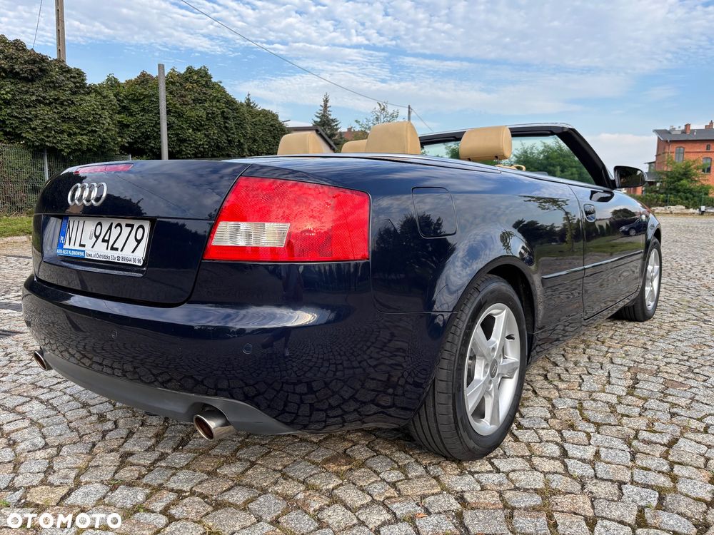 Audi A4 Cabrio 3.0 Multitronic - 15