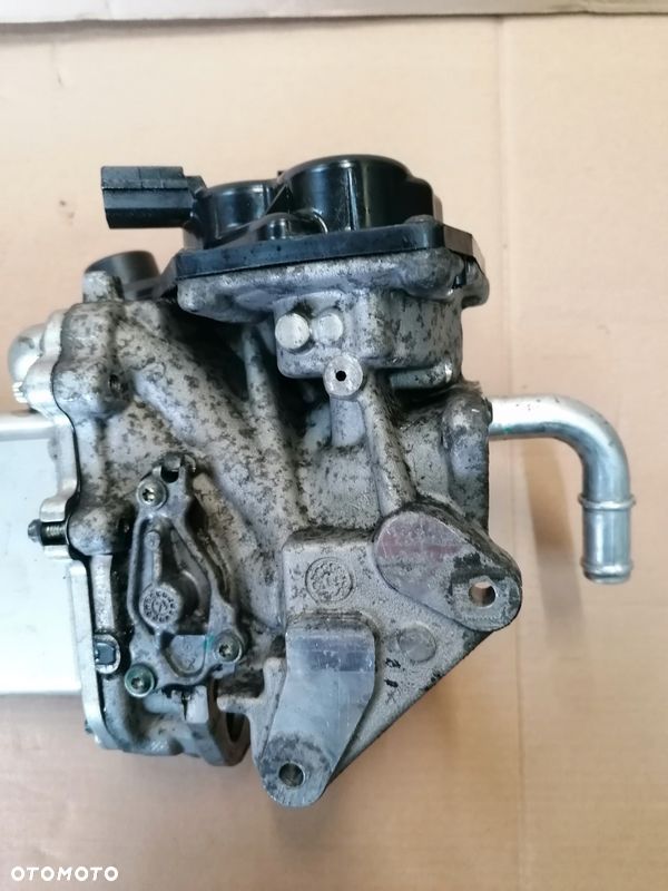 TRANSPORTER T5 2.0TDI CHŁODNICA SPALIN Zawór EGR - 5