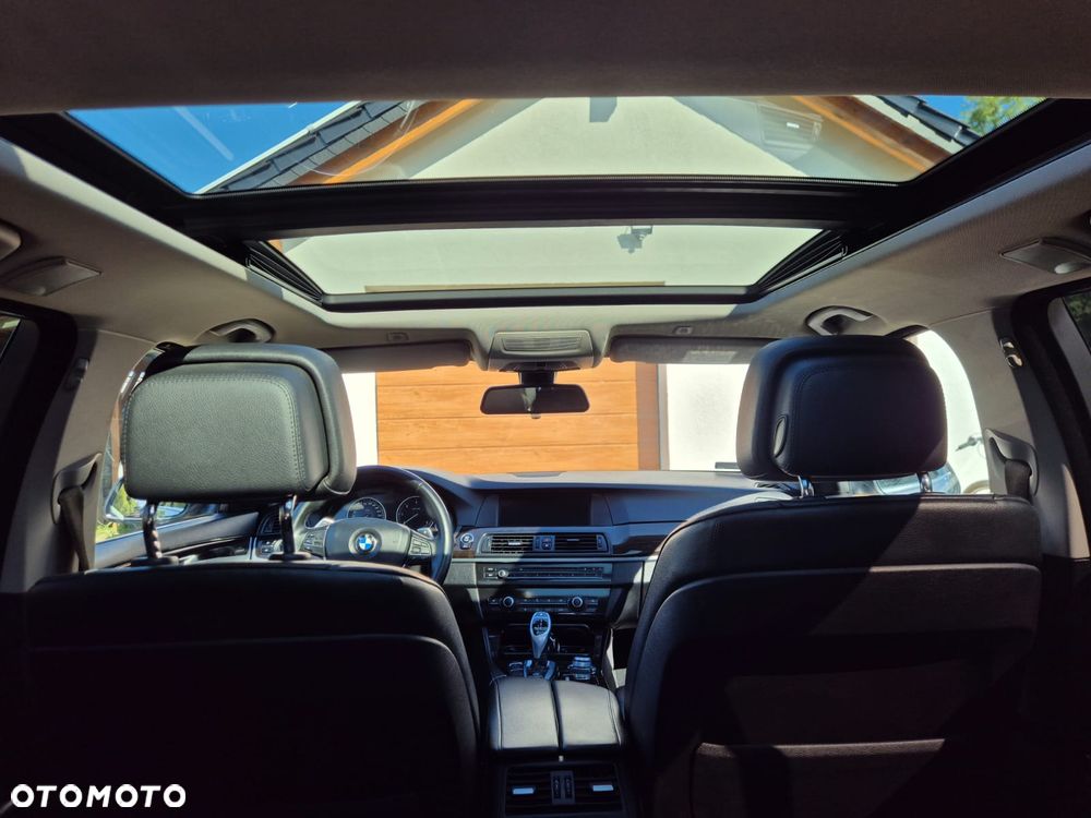 BMW Seria 5 520d - 8
