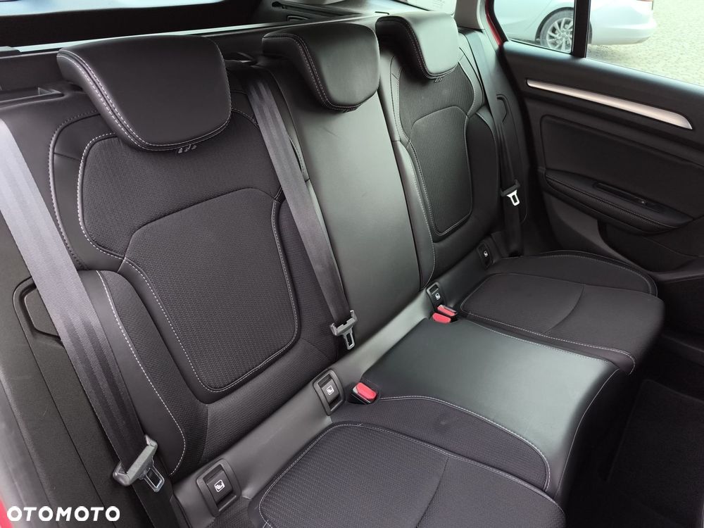 Renault Megane 1.3 TCe FAP Techno EDC - 26