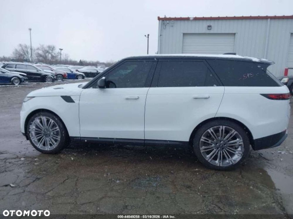 Land Rover Range Rover Sport - 3
