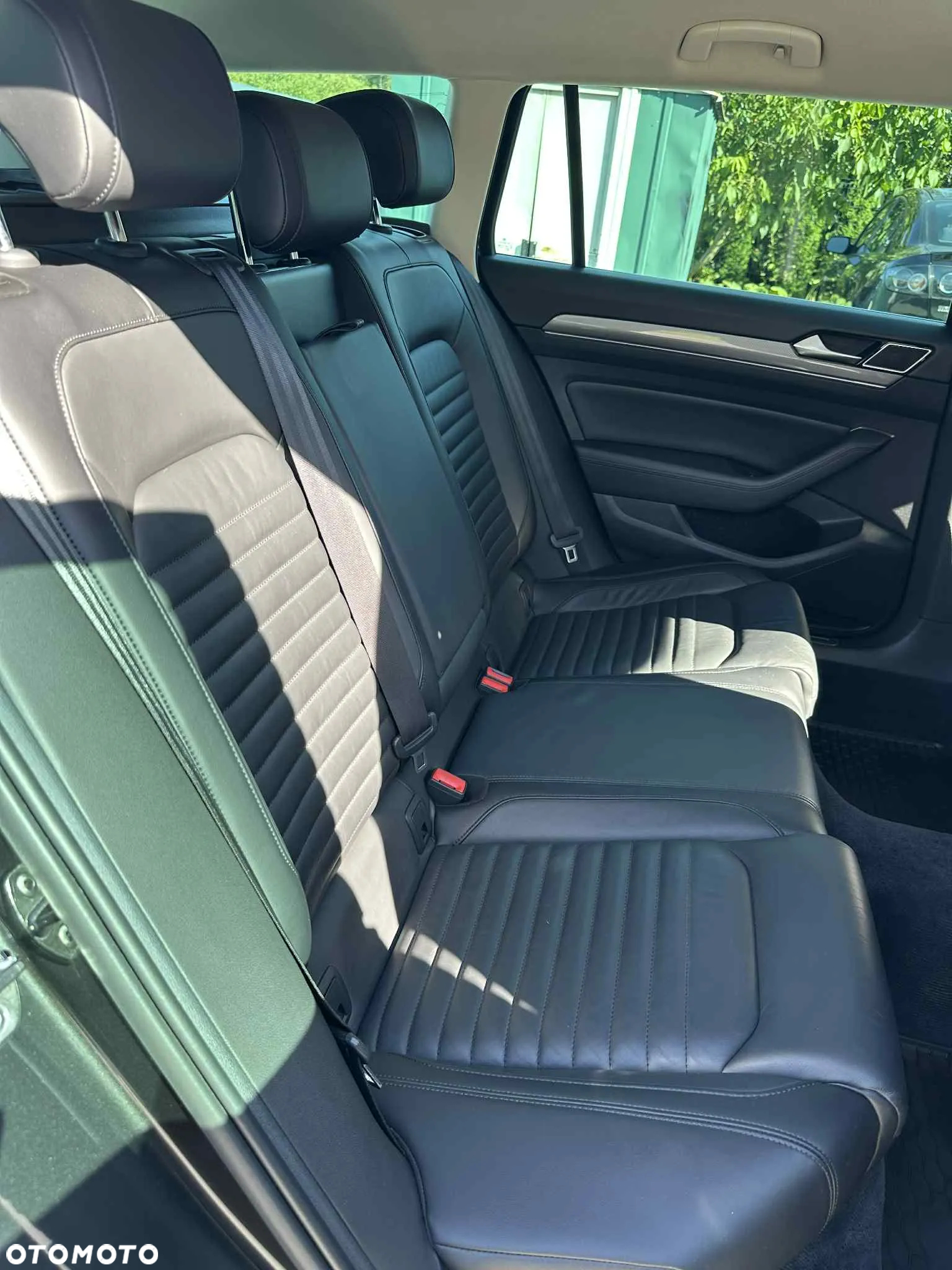Volkswagen Passat Alltrack 2.0 TSI BMT 4Mot DSG - 12