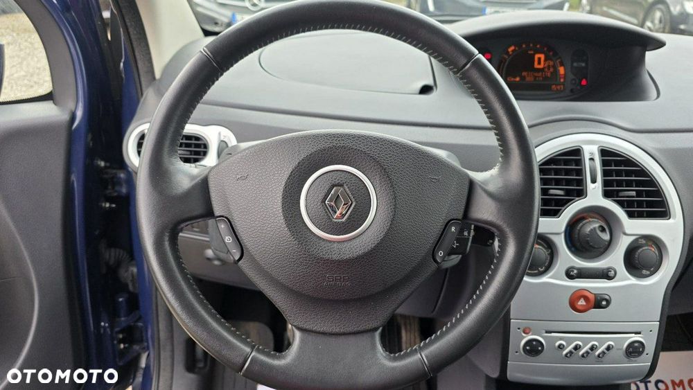 Renault Modus - 12