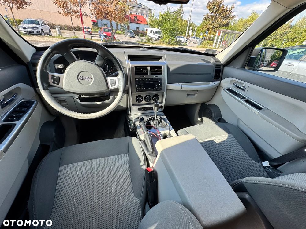 Jeep Cherokee 2.8 CRD Limited - 8