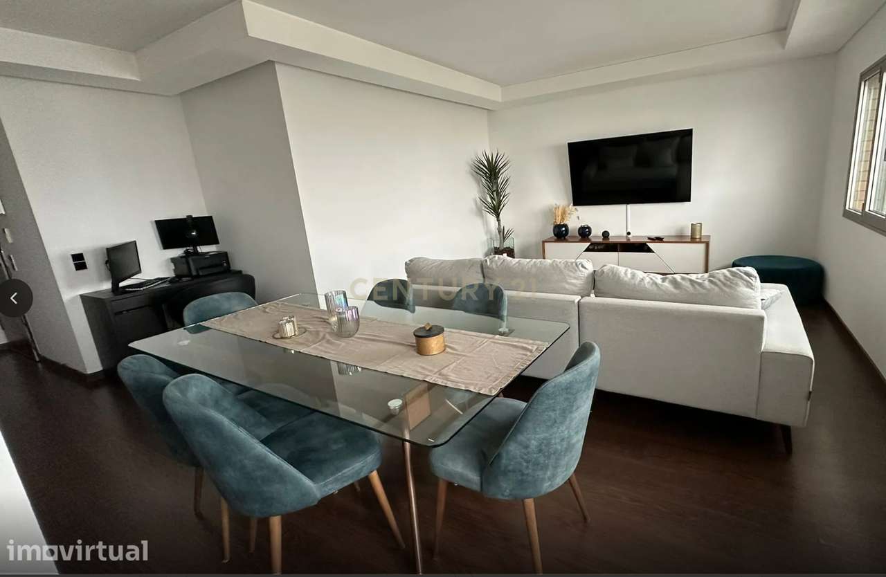 Apartamento T2 no Jardim da Amoreira, Ramada – Conforto, Tranquilidade - Grande imagem: 5/25
