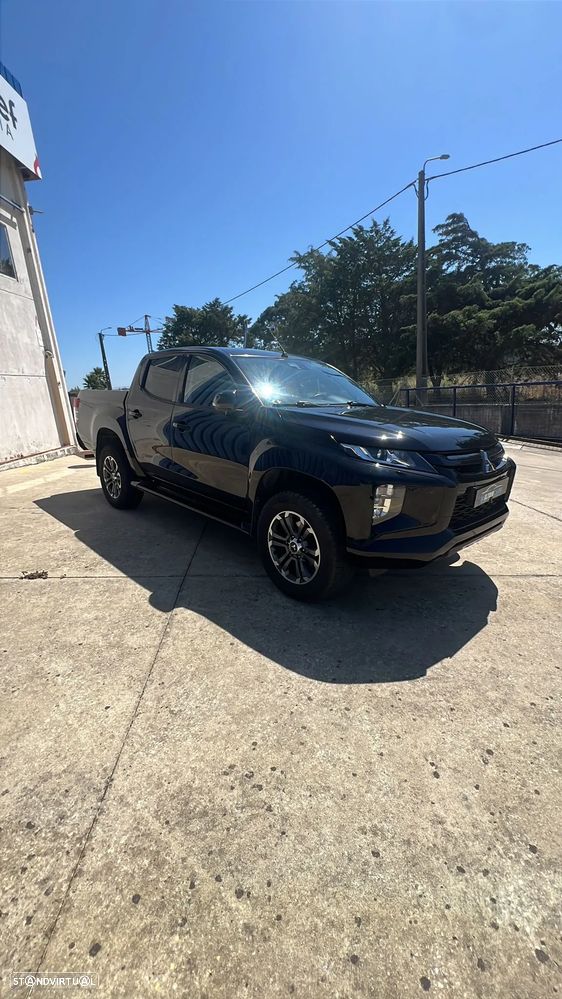 Mitsubishi L200 Pick Up 4x4 S&S Auto Cabine Dupla Base - 8