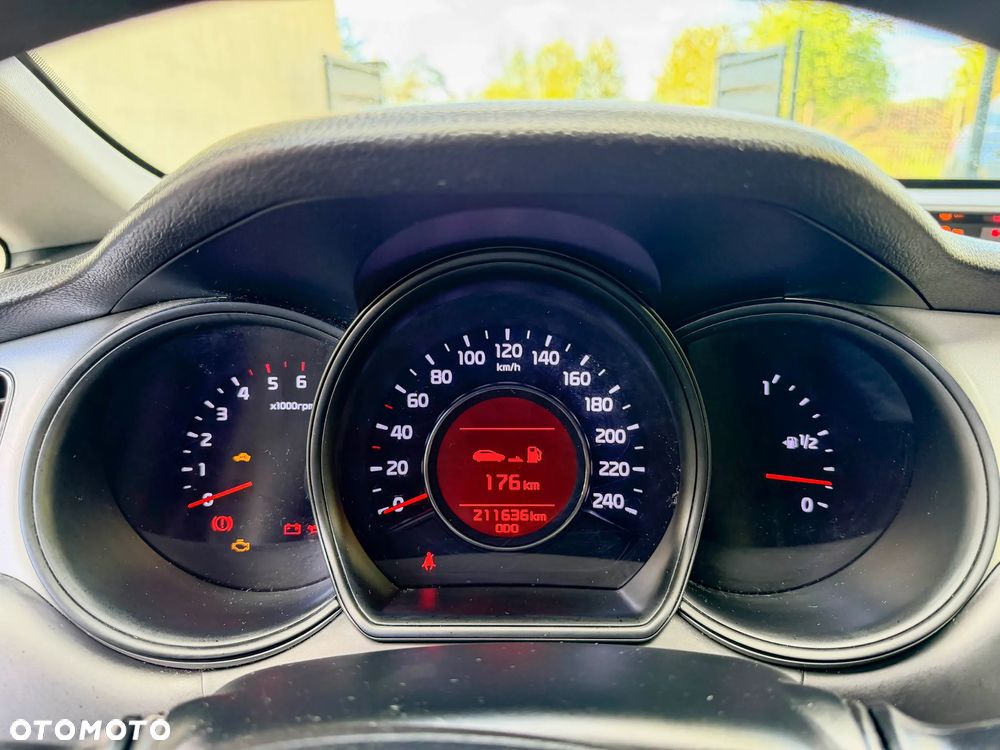 Kia Ceed 1.6 CRDi M - 8