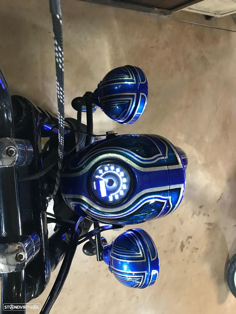 Honda Shadow VT 600 Chicano Style - 13