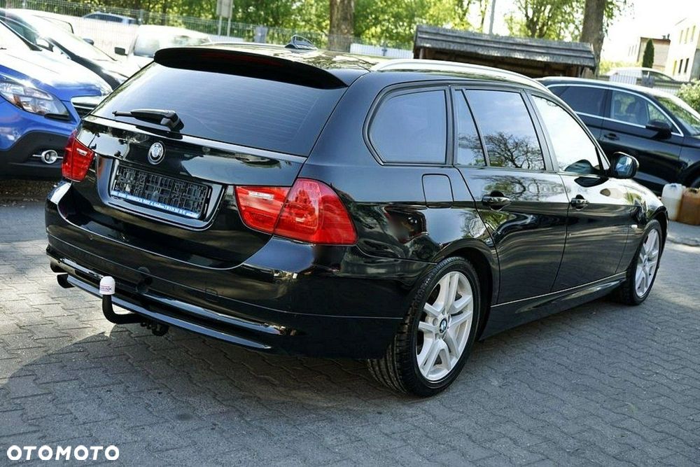 BMW Seria 3 318i - 7
