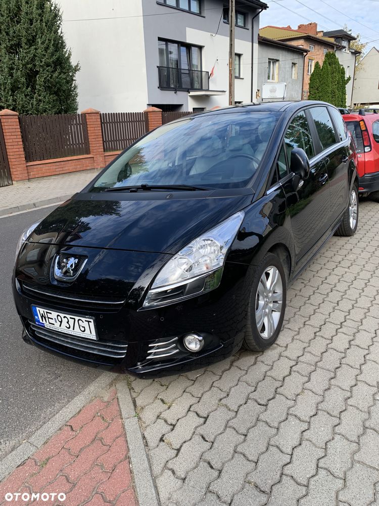 Peugeot 5008 2.0 HDi Premium + - 1
