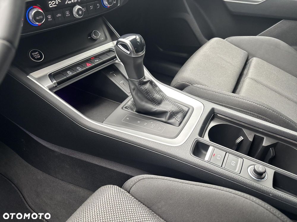 Audi Q3 - 19