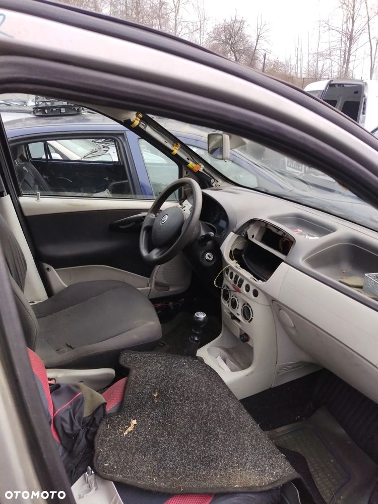 Fiat Punto II na części - 3