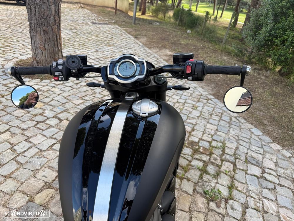 Triumph Rocket Rocket 3 R - 6