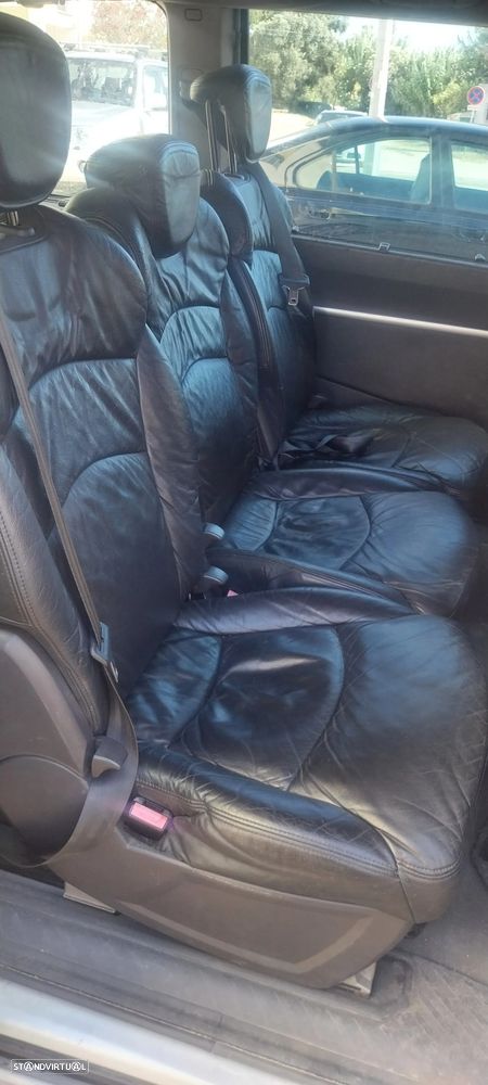 Peugeot 807 - 10
