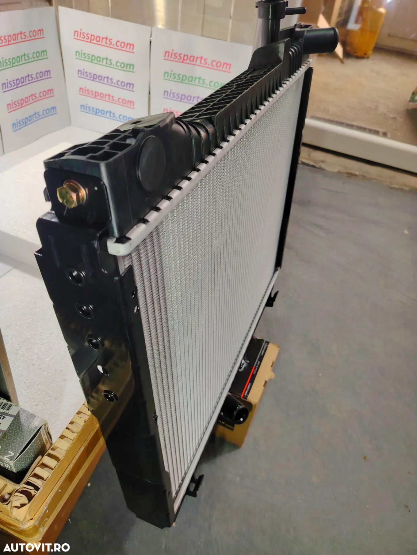 Radiator Nissan Atleon 3.0 ZD30 150CP Euro4 original de la BEHR - 7