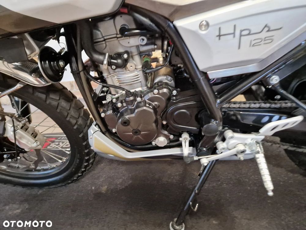 Mondial HPS 125 - 17