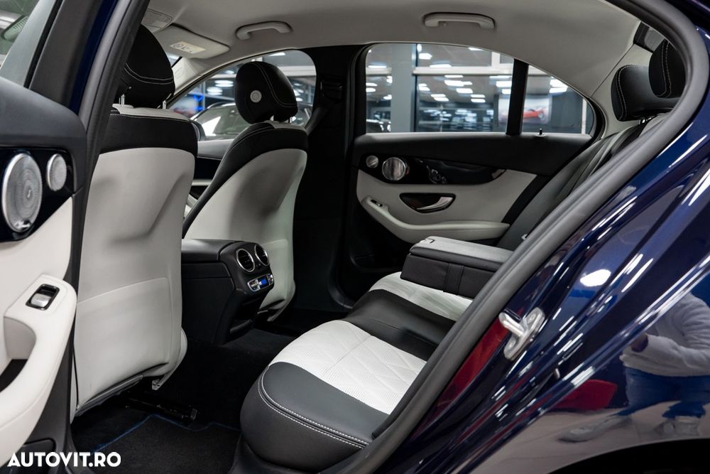 Mercedes-Benz C 200 4Matic 9G-TRONIC Exclusive - 21