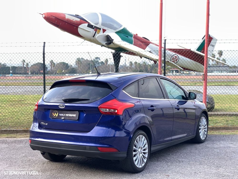 Ford Focus 1.5 TDCi Titanium ECOnetic - 18