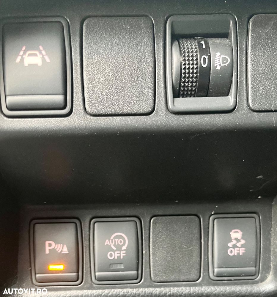 Nissan Qashqai - 10
