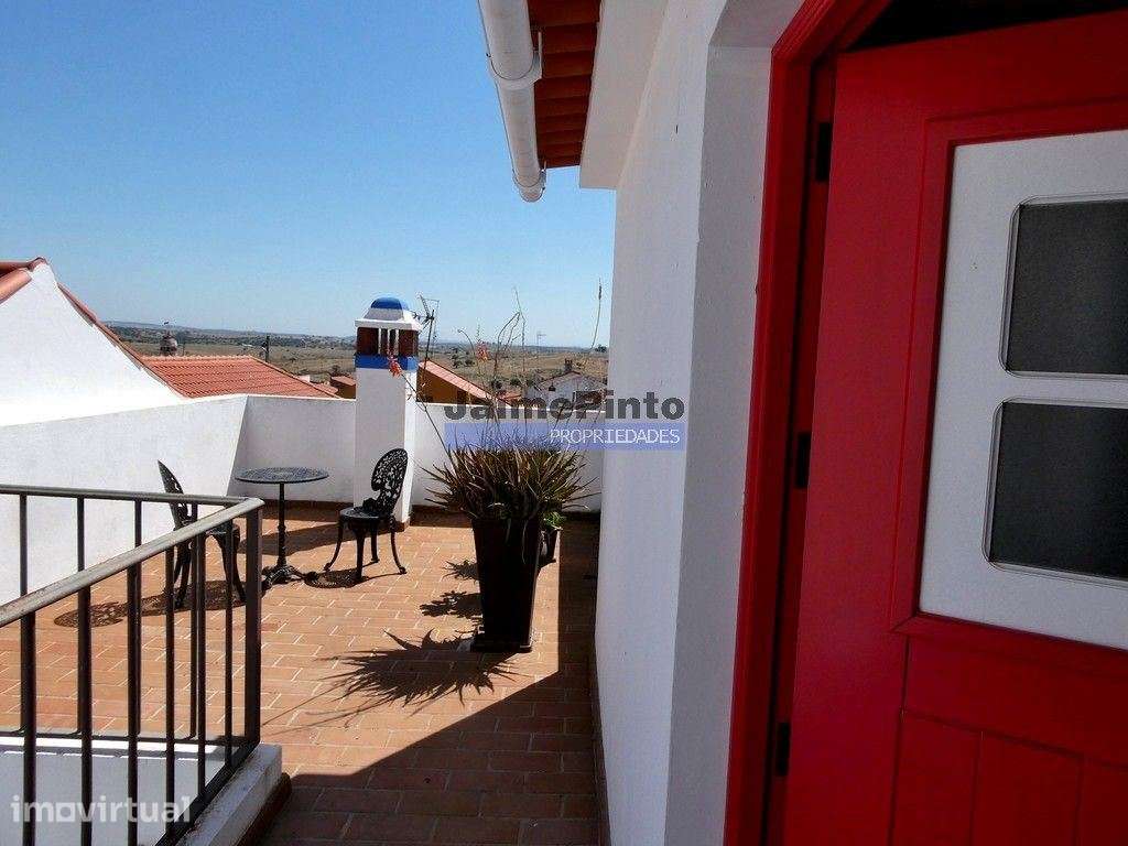 Moradia com ou sem Negócio, Alentejo Raiano. Portugal, Évora. - Grande imagem: 2/9