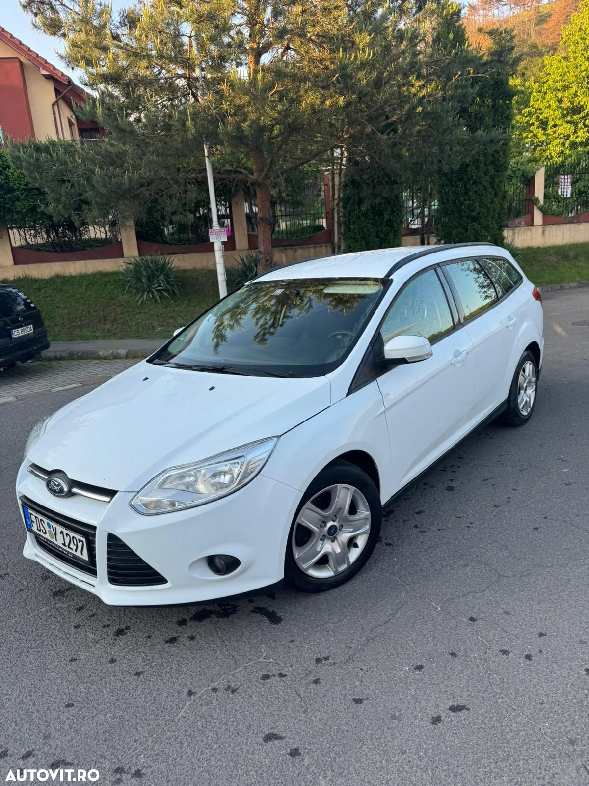 Ford Focus - 11