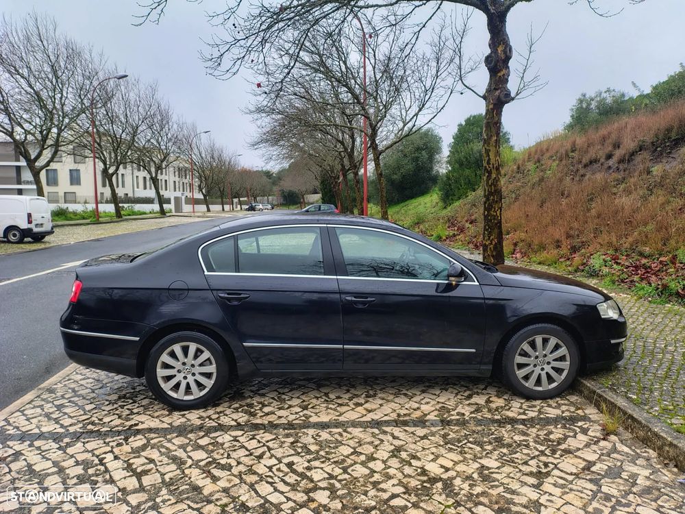 VW Passat 2.0 TDI Confortline DSG - 2