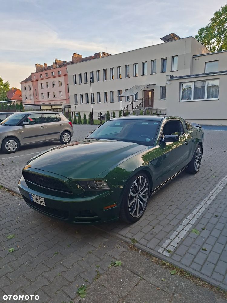 Ford Mustang 3.7 V6 - 1