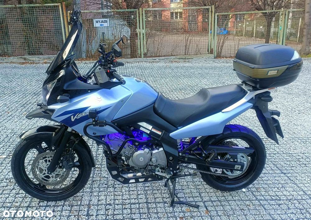 Suzuki DL - 3