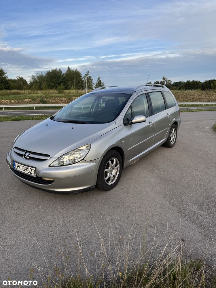 Peugeot 307 - 1