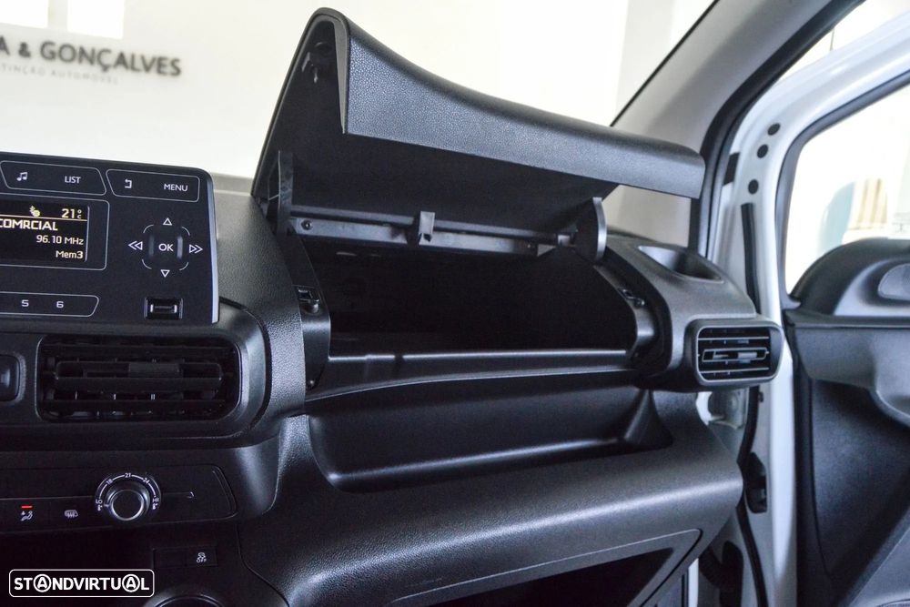 Toyota Proace City 1.5D L2 Comfort 3L - 41
