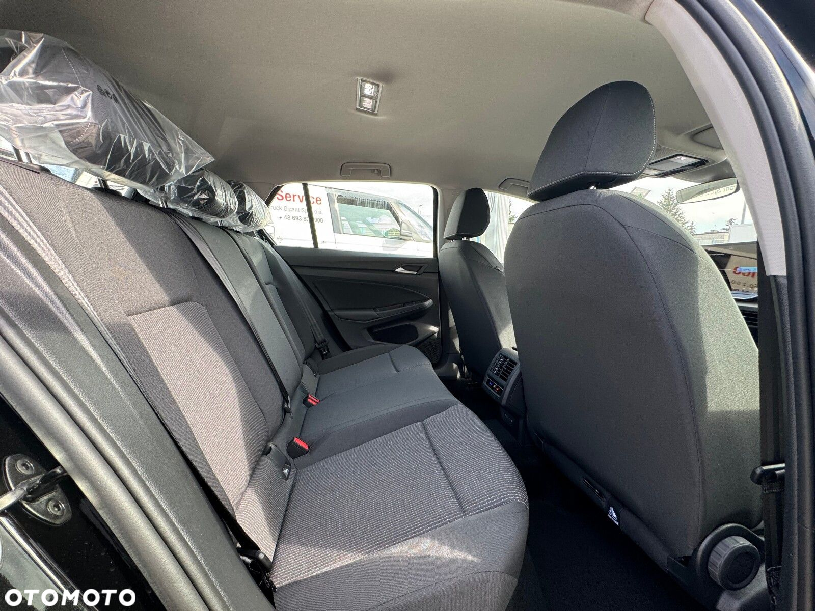 Volkswagen Golf VIII 2.0 TDI - 16