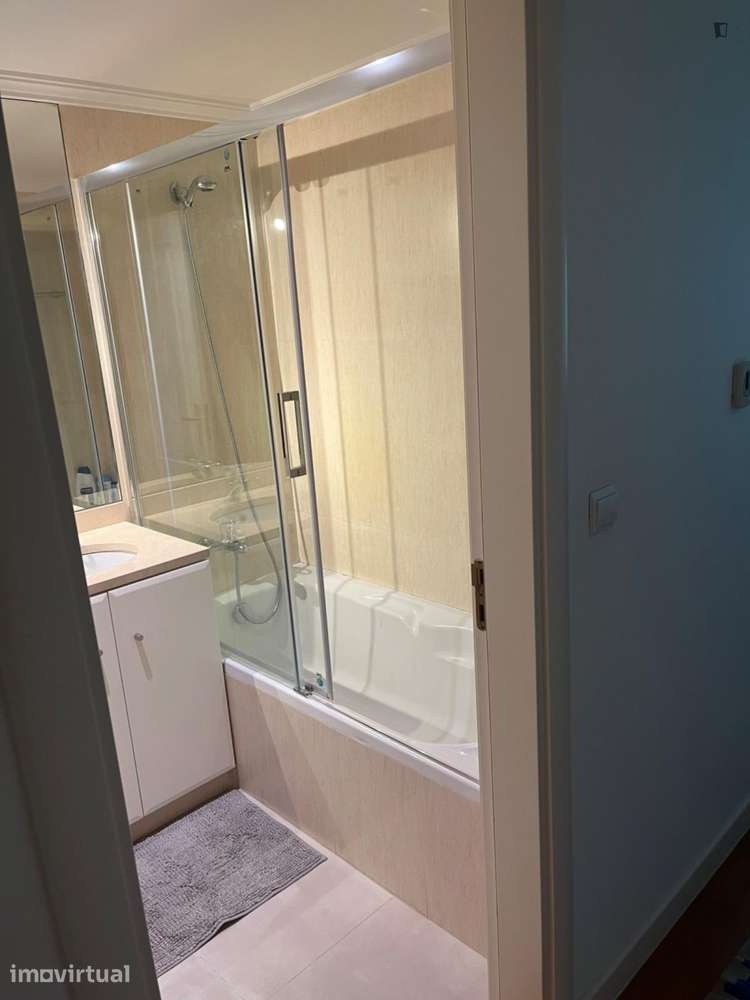 Apartamento com 2 quartos - localizado em Sete Rios Lisbon - Grande imagem: 4/21