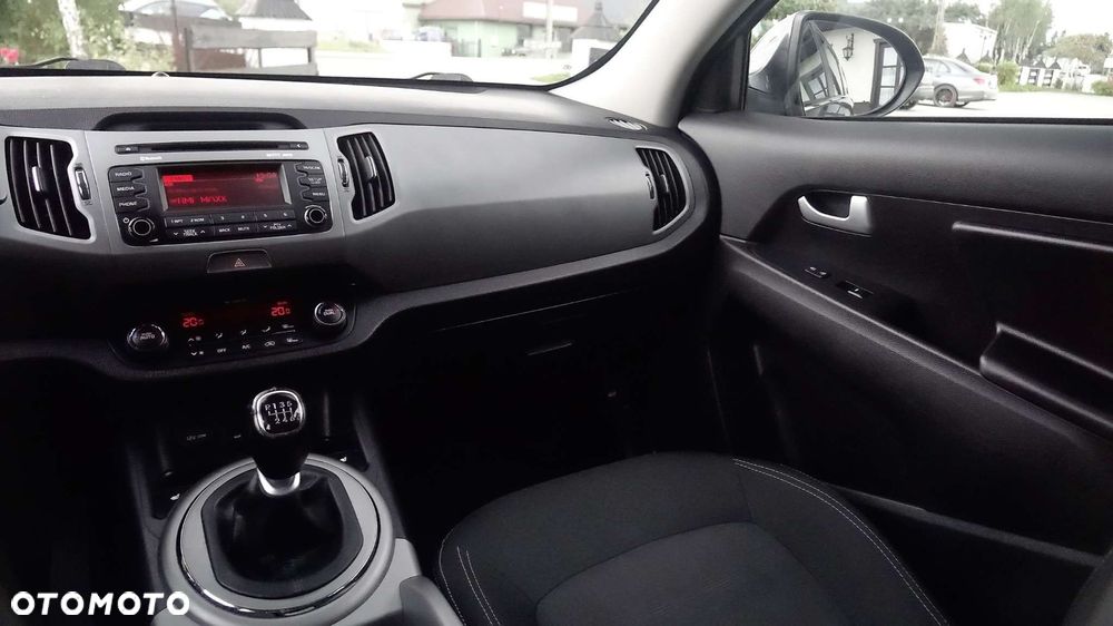 Kia Sportage 1.7 CRDI M 2WD - 33